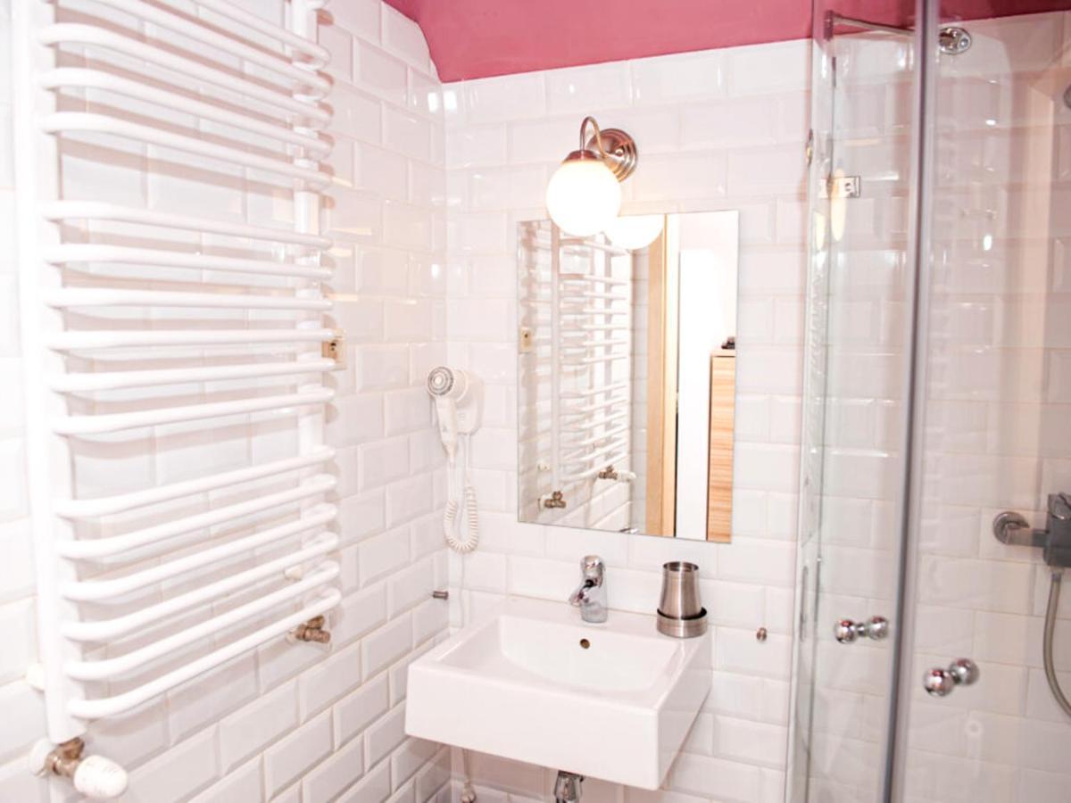 Gosciniec Ptasi Zaulek Bed & Breakfast Niechorze Eksteriør bilde